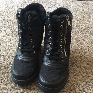 Women’s Aldo Wedge Boots Size 7.5